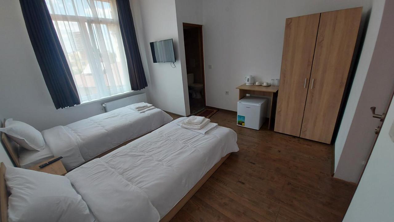The Cohen'S Guest House كيوستينديل المظهر الخارجي الصورة